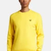 Lyle And Scott Crew Neck Fly Fleece -Duijvestein-Winterstore Lyle M Crew Neck Fly Fleece 2023 Maize 2