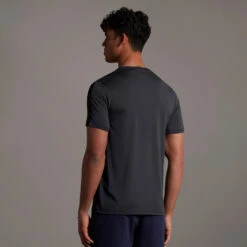 Lyle And Scott Sleeve Tape Stretch Tee -Duijvestein-Winterstore Lyle M Sleeve Tape Stretch 2023 True Black 3