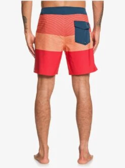 Quiksilver M Highline Massive 17 Boardshort -Duijvestein-Winterstore Quiksilver M Highline Massive 17 Boardsho 2020 NJG6 Nectarine 3